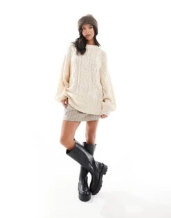 Brave Soul Petite Oversized Cable Knit Jumper In Cream For Women