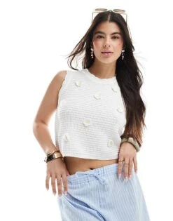 Brave Soul Crew Neck Tank Top With Crochet Daisy Design In White For Women